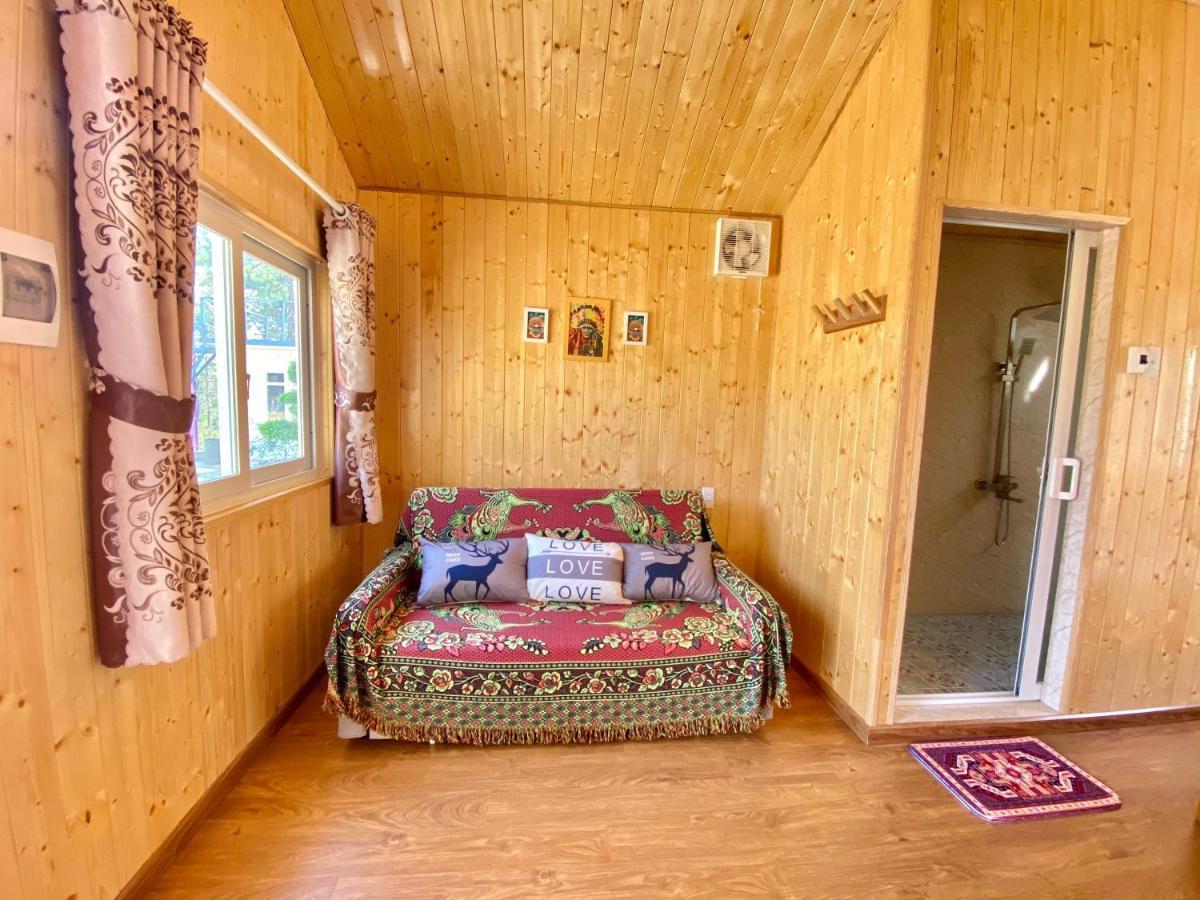 Henisi Homestay Măng Đen Kon Von Kla Bagian luar foto